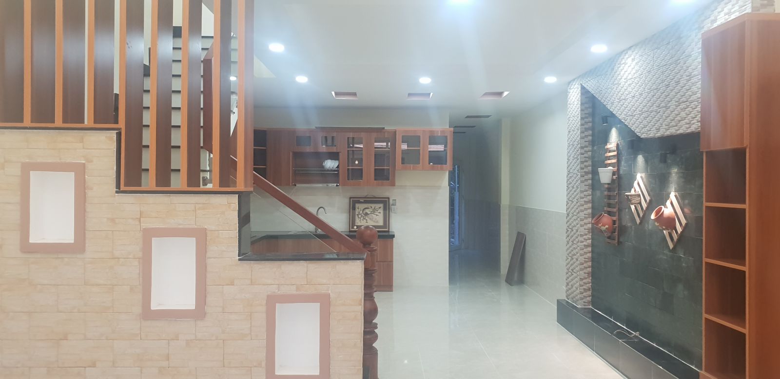 Hình ảnh nội thất hiện tại theo yêu cầu của chủ nhà