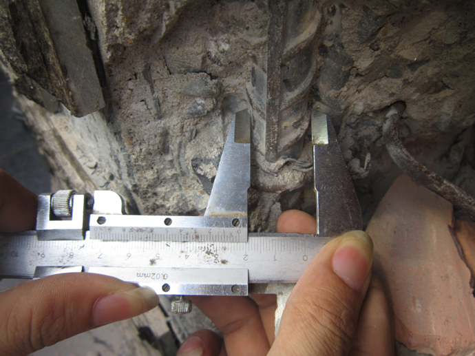 Khảo sát hiện trạng nhà Bác Năm Quận Tân Phú trước khi sửa chữa