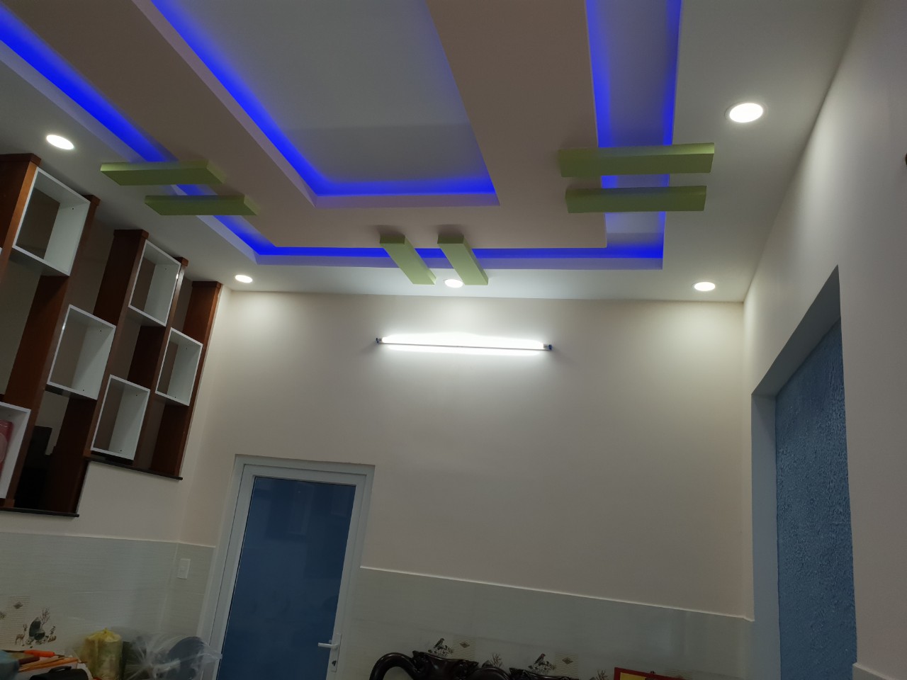 Phòng khách hiện đại sau quá trình thi công hoàn thiện - Xây Dựng Kim Anh